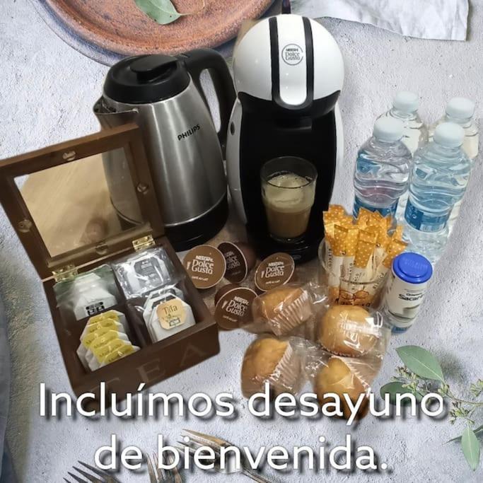 Moderno Apartamento En Casco Historico + Desayuno! サラゴサ エクステリア 写真